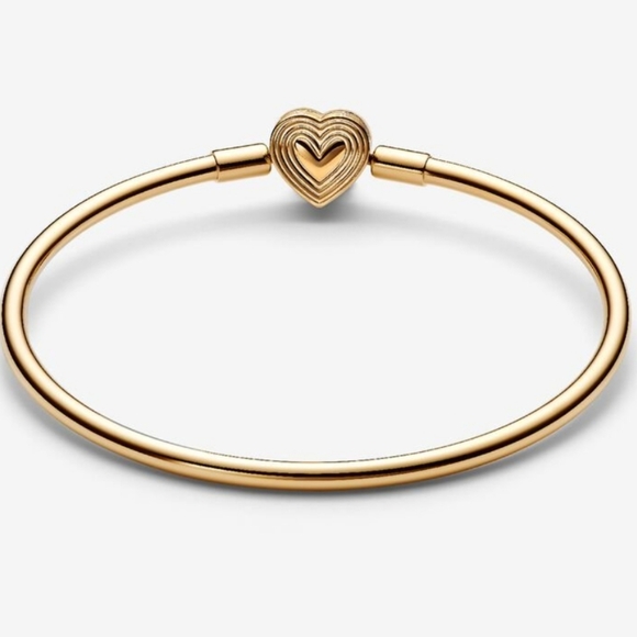 Pandora NWT 7.5 Inch Radiating Heart Clasp Bangle 14k gold plating - Picture 4 of 4